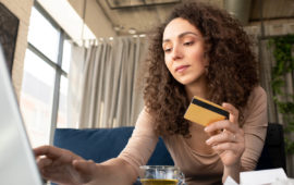 Learn how to select the best no annual fee credit cards for people with bad credit